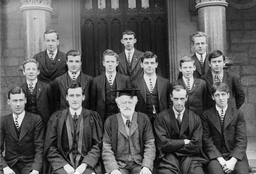 StewartWM, BevanBrownCE &amp; CaneTW (w unknown pupils)