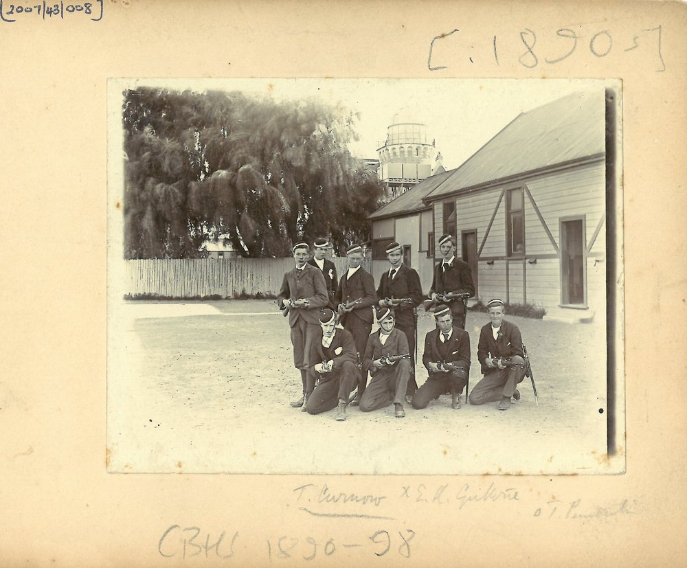 1890 - 1898_Group with Rifles